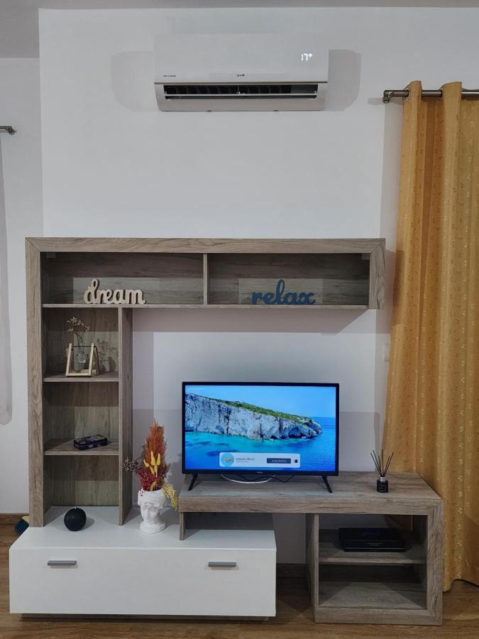 Brana Apartments Саранде Екстериор снимка