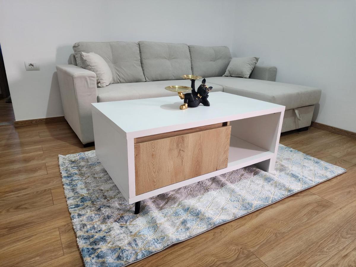 Brana Apartments Саранде Екстериор снимка