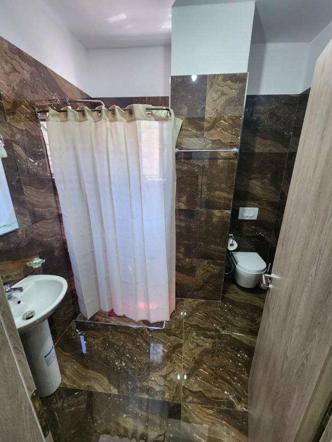 Brana Apartments Саранде Екстериор снимка